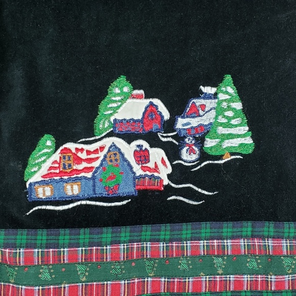 Casey & Max Christmas Santa Slay Vest - Picture 3 of 5